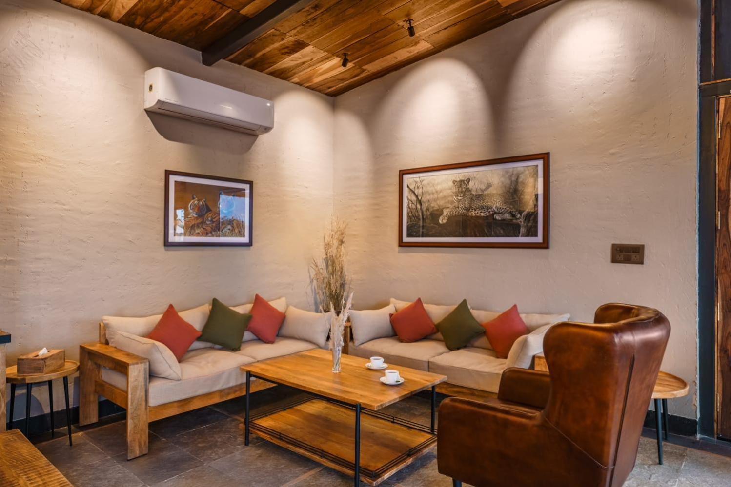 Trees N Tigers, Tadoba Hotell Kolāra Eksteriør bilde